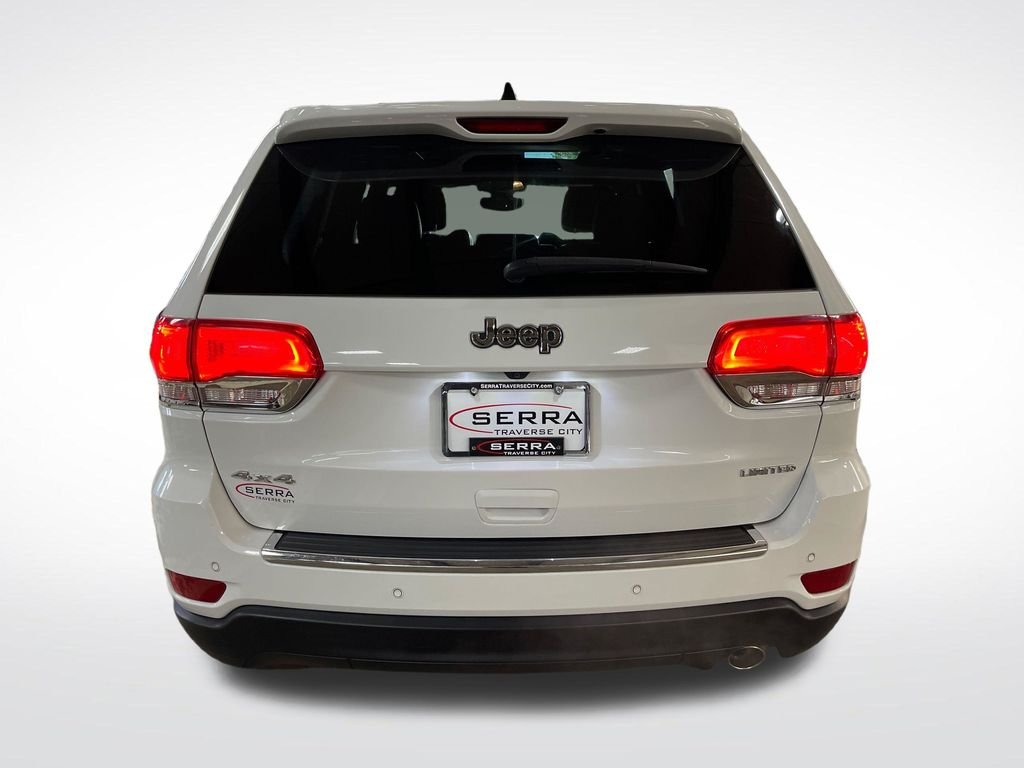 Used 2017 White Jeep Limited image 4