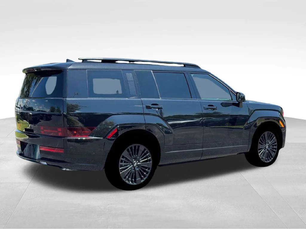 Used 2026 Black Hyundai Calligraphy image 9