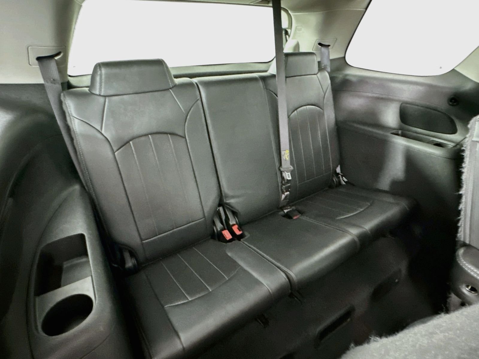 Used 2015 Carbon Black Metallic GMC Denali image 29