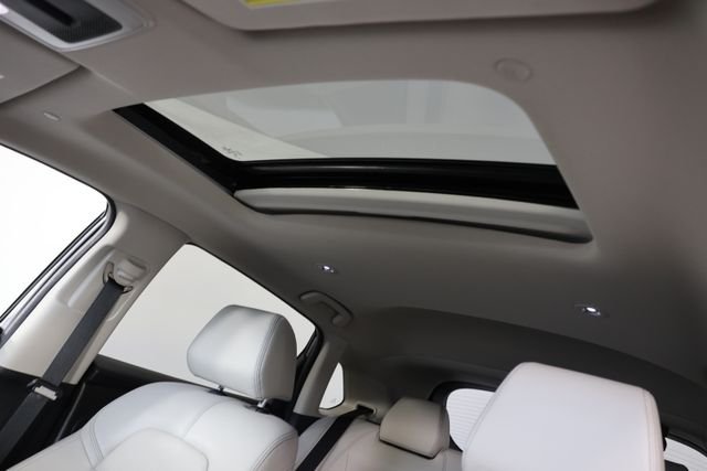 2025 Honda HR-V EX-L - Photo 18