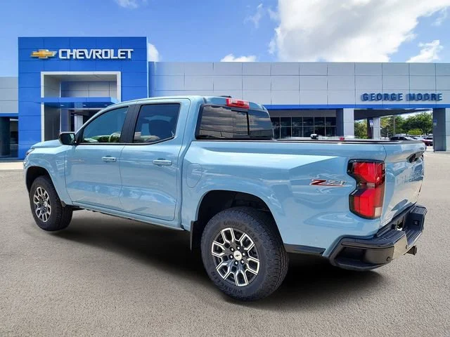 2026 Chevrolet Colorado Z71 - Photo 3