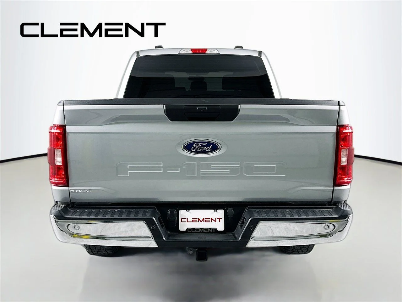 Used 2023 Silver Metallic Ford XLT image 8