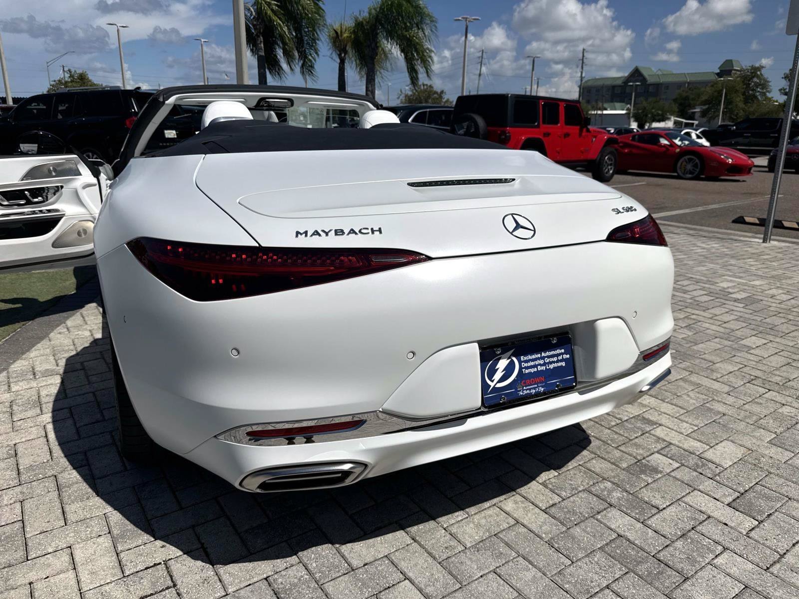 New 2027 Moonlight White Mercedes-Benz Maybach  680 Monogram Series Roadster image 11