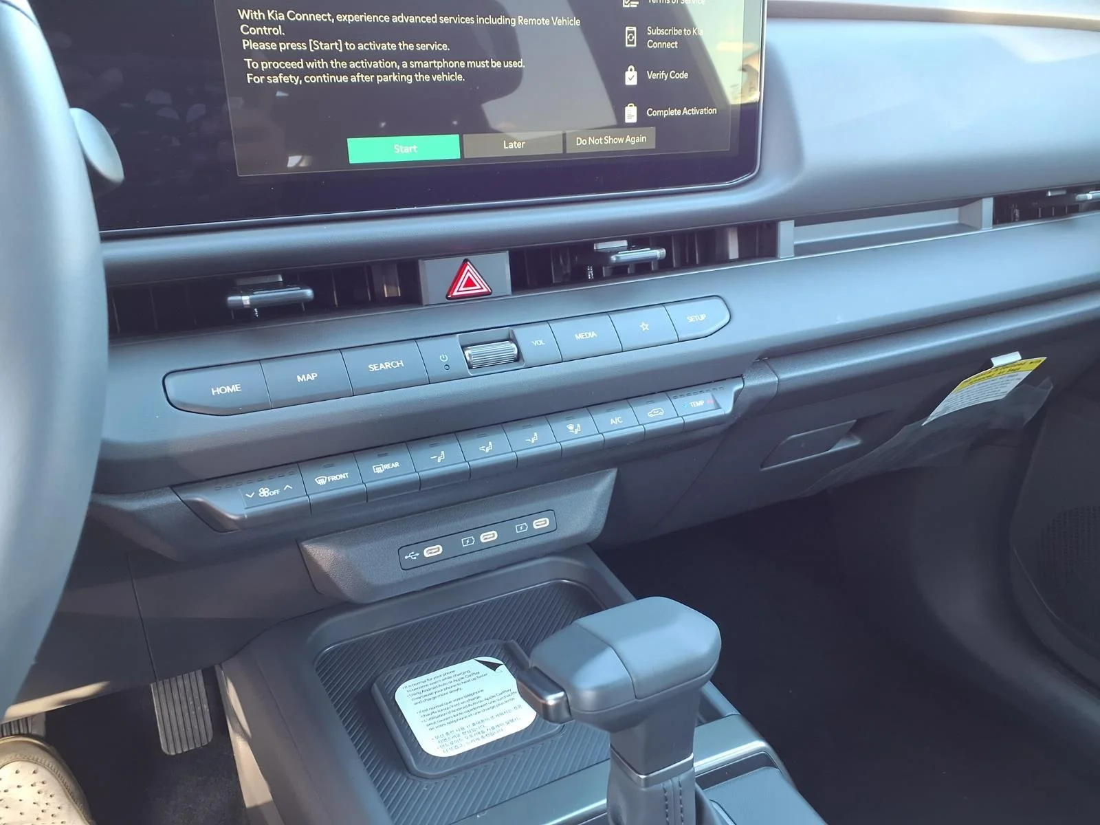 New 2027 Terrain Brown / Black Roof Kia X-Line S image 6