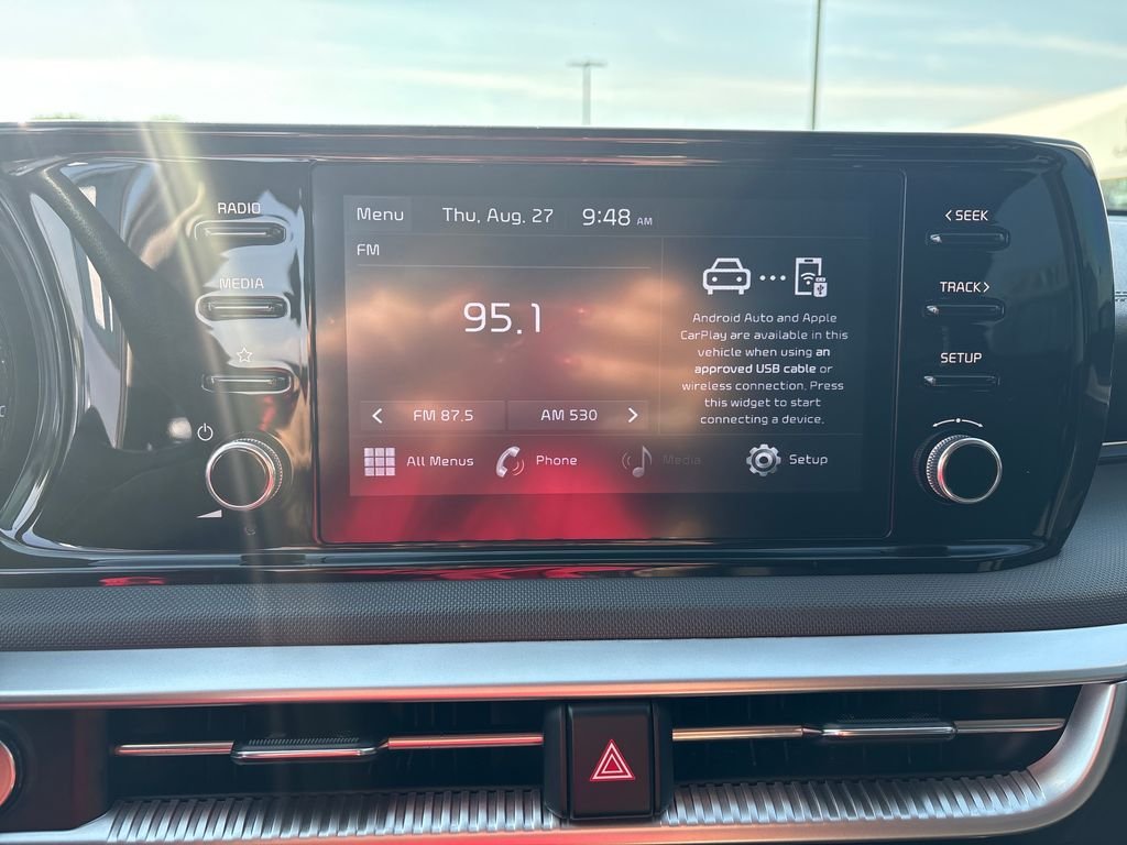 Used 2021 Silver Kia LXS image 21