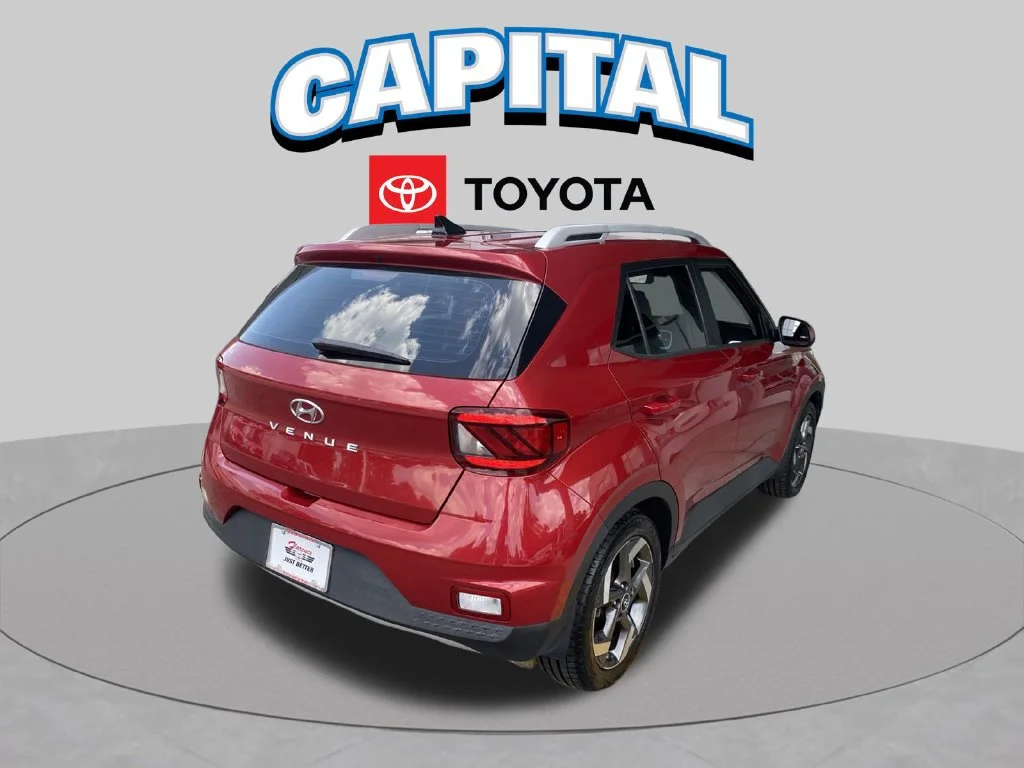 Used 2022 Red Hyundai Limited image 14