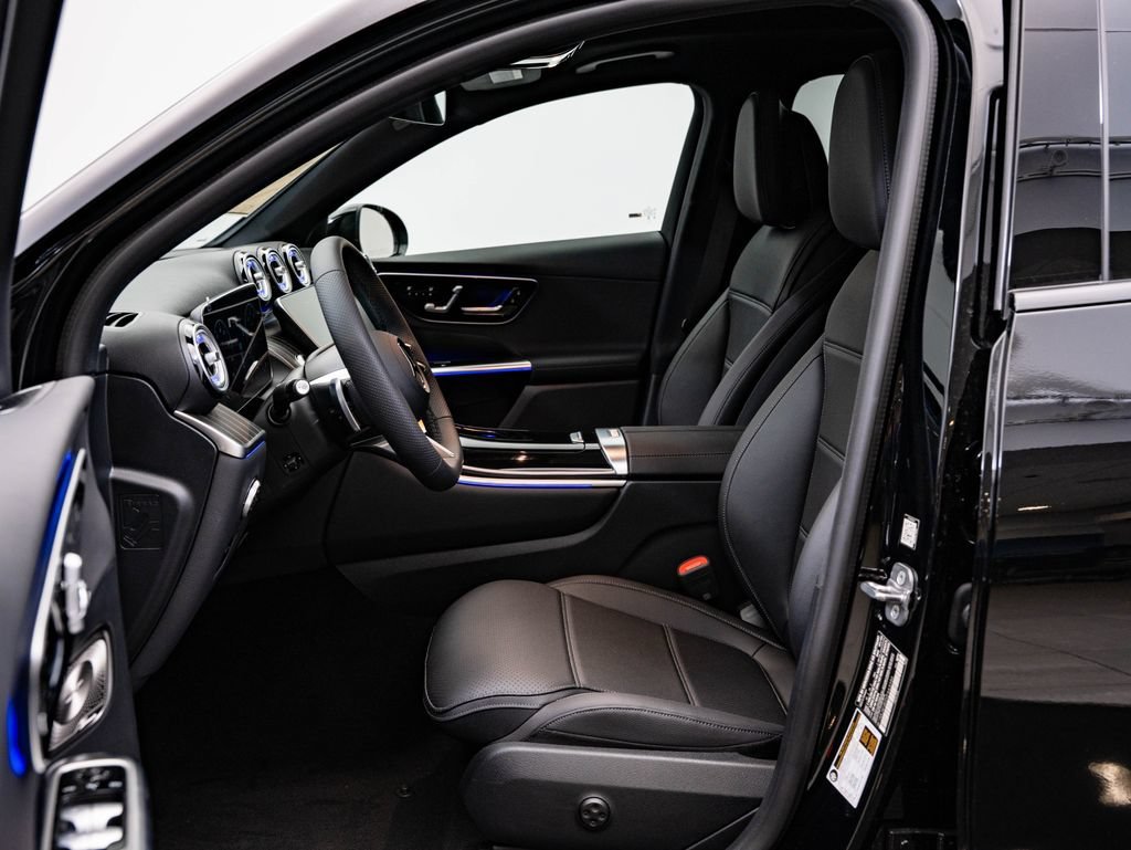 New 2027 Black Mercedes-Benz GLC 300 Coupe image 22