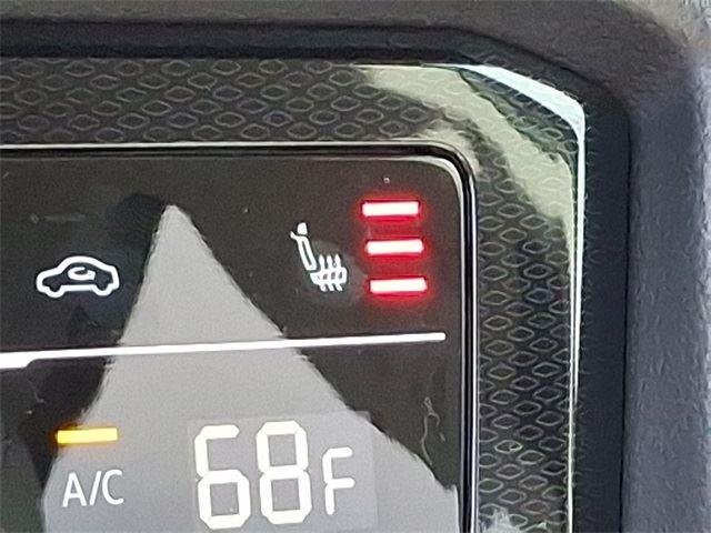 2025 Volkswagen Taos SE - Photo 19