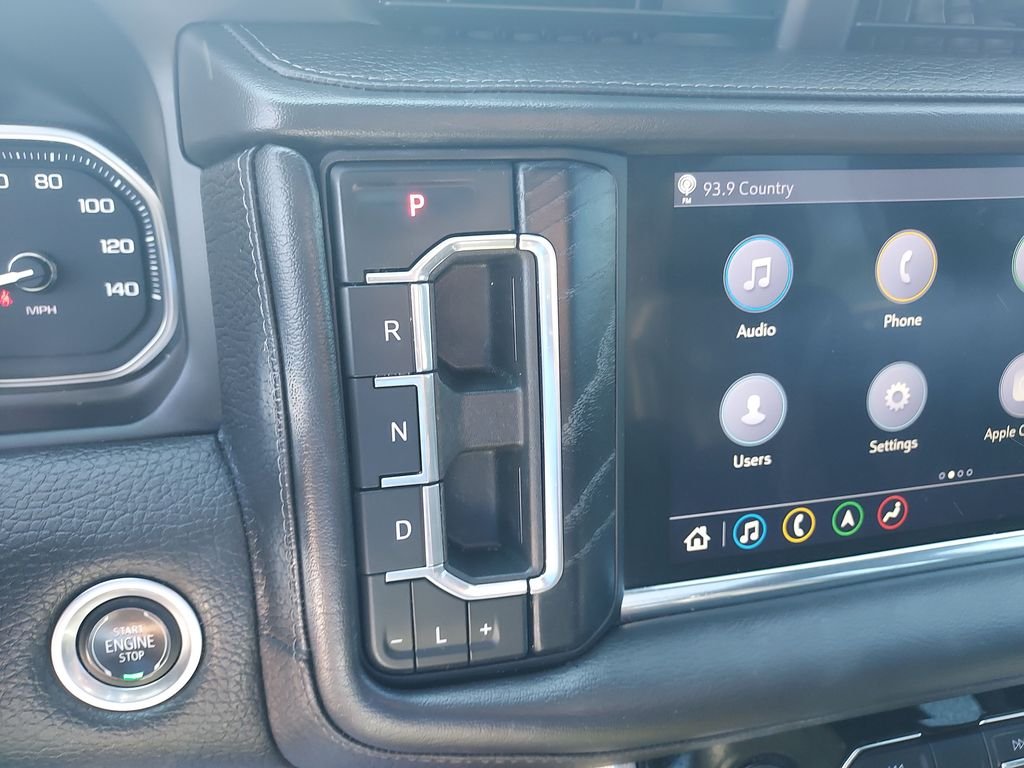 Used 2021 White GMC Denali image 26
