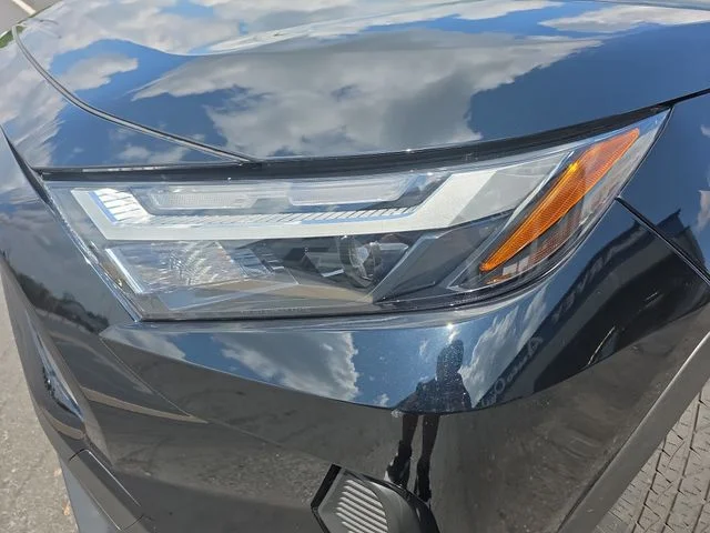 Used 2025 Midnight Black Metallic Toyota LE image 29