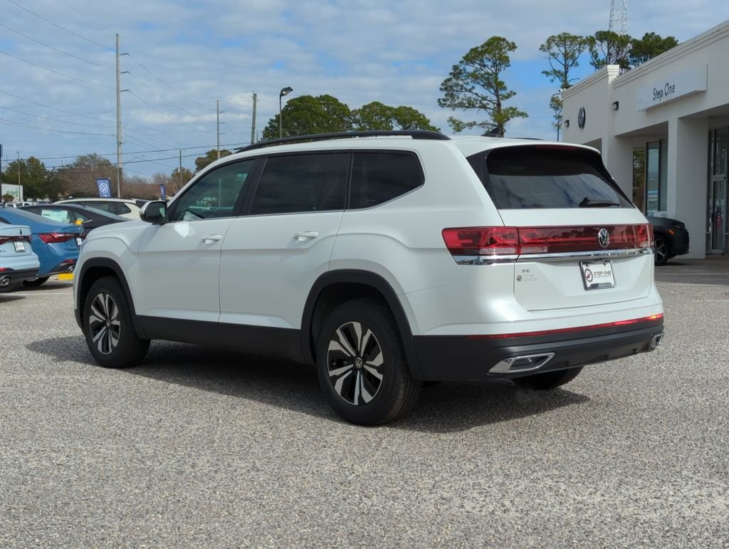 New 2026 White/off-white Volkswagen 2.0T SE image 5