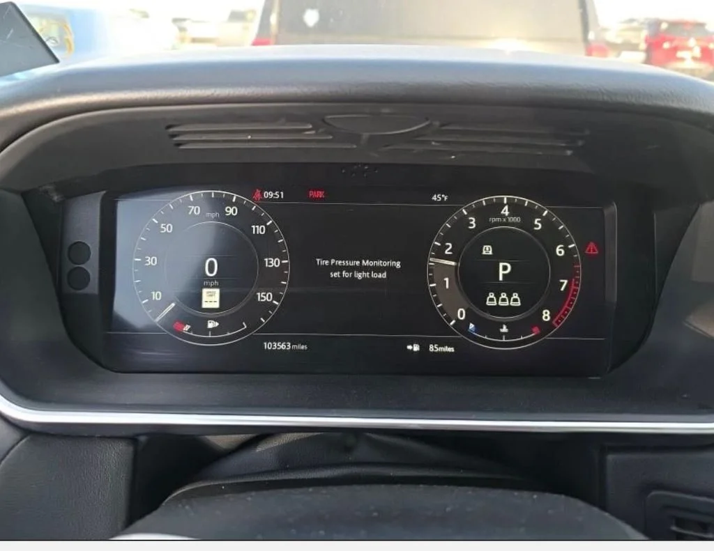 Used 2020 Black Land Rover HSE image 7