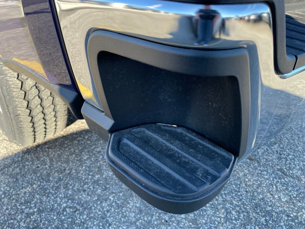 New 2026 Blue Ford XLT image 22