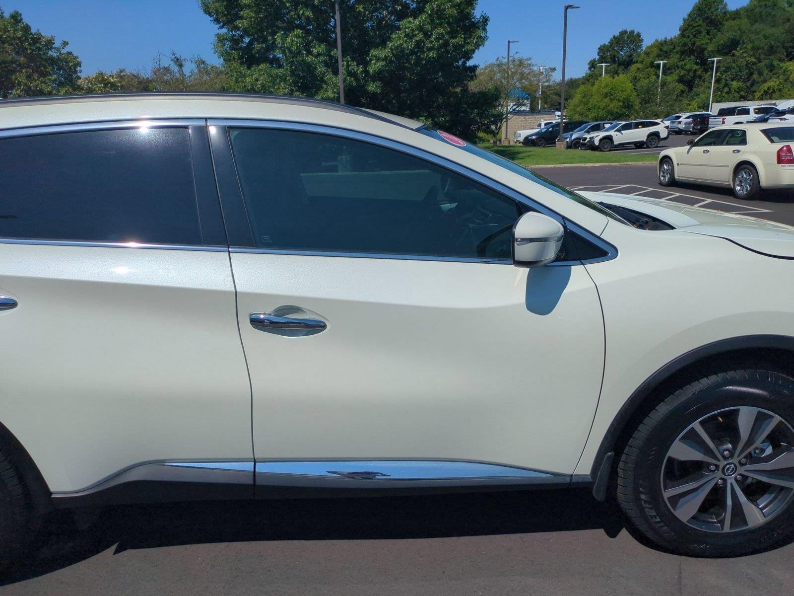 Used 2024 WHITE NISSAN SV image 36