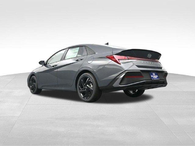 New 2026 Gray Hyundai SEL Sport Plus image 35