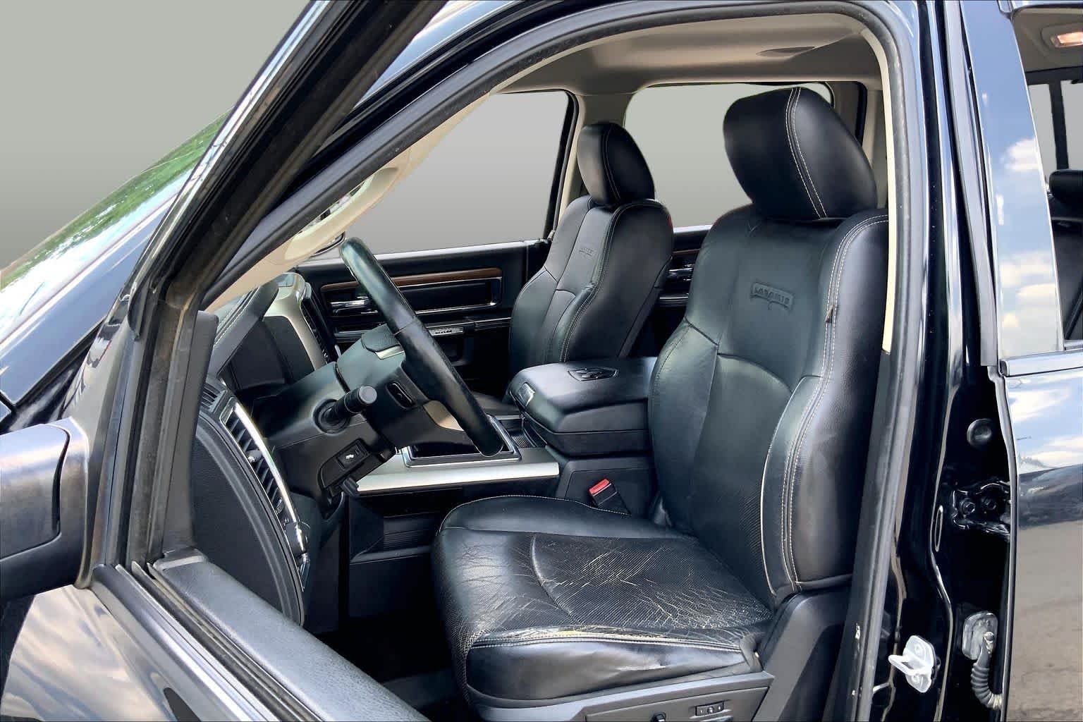 Used 2015 Black Clearcoat Ram Laramie image 7