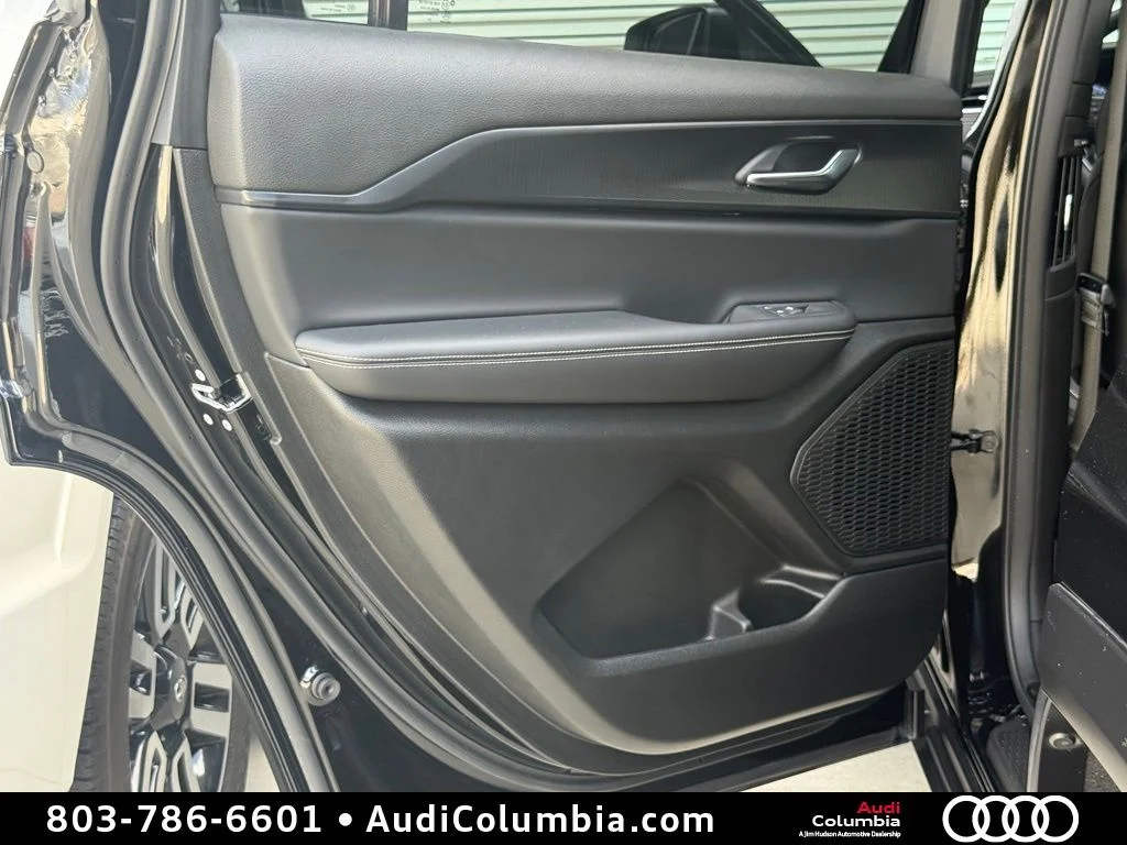 Used 2025 Black Jeep Laredo image 23