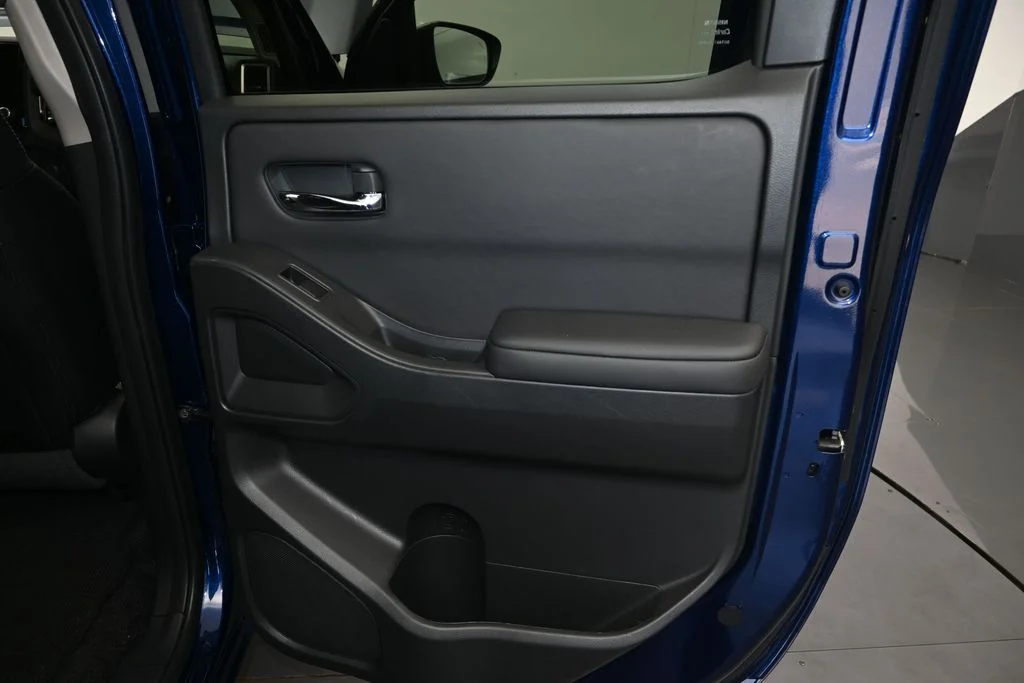 Used 2023 Blue Nissan SV image 15
