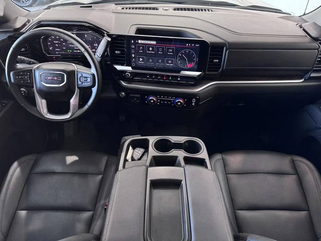 2026 GMC Sierra 1500 SLT - Photo 14