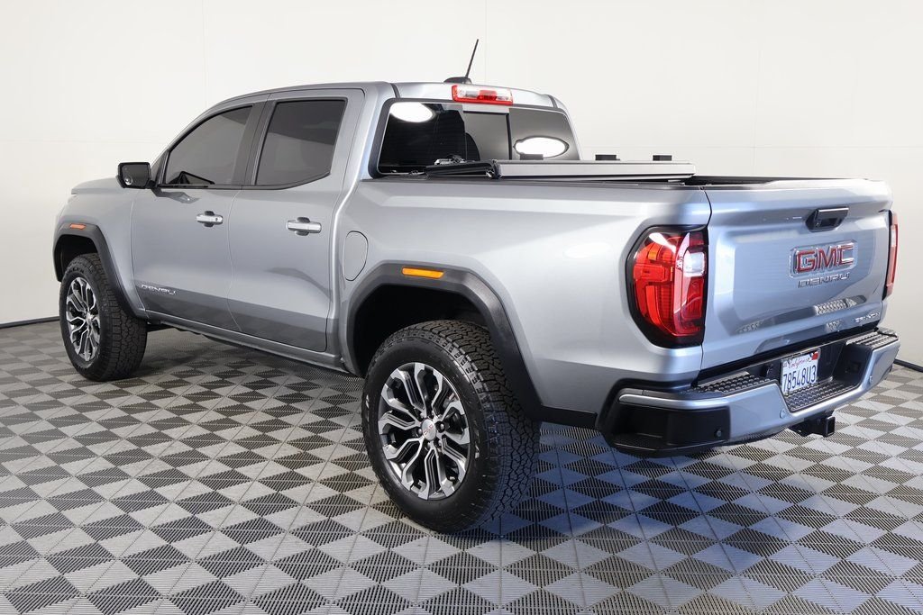 Used 2023 Silver GMC Denali image 6