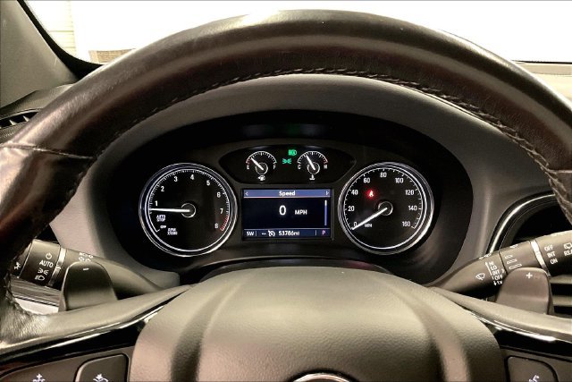 Used 2023 Summit White Buick Essence image 27