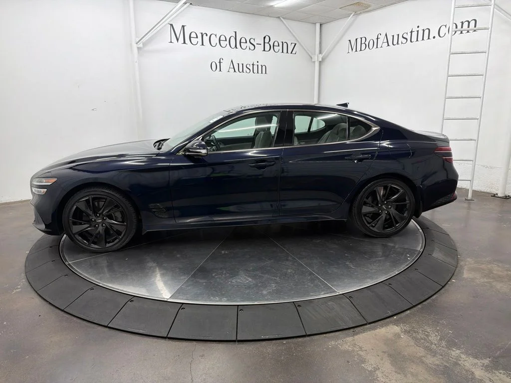 Used 2023 Blue Genesis 3.3T image 4