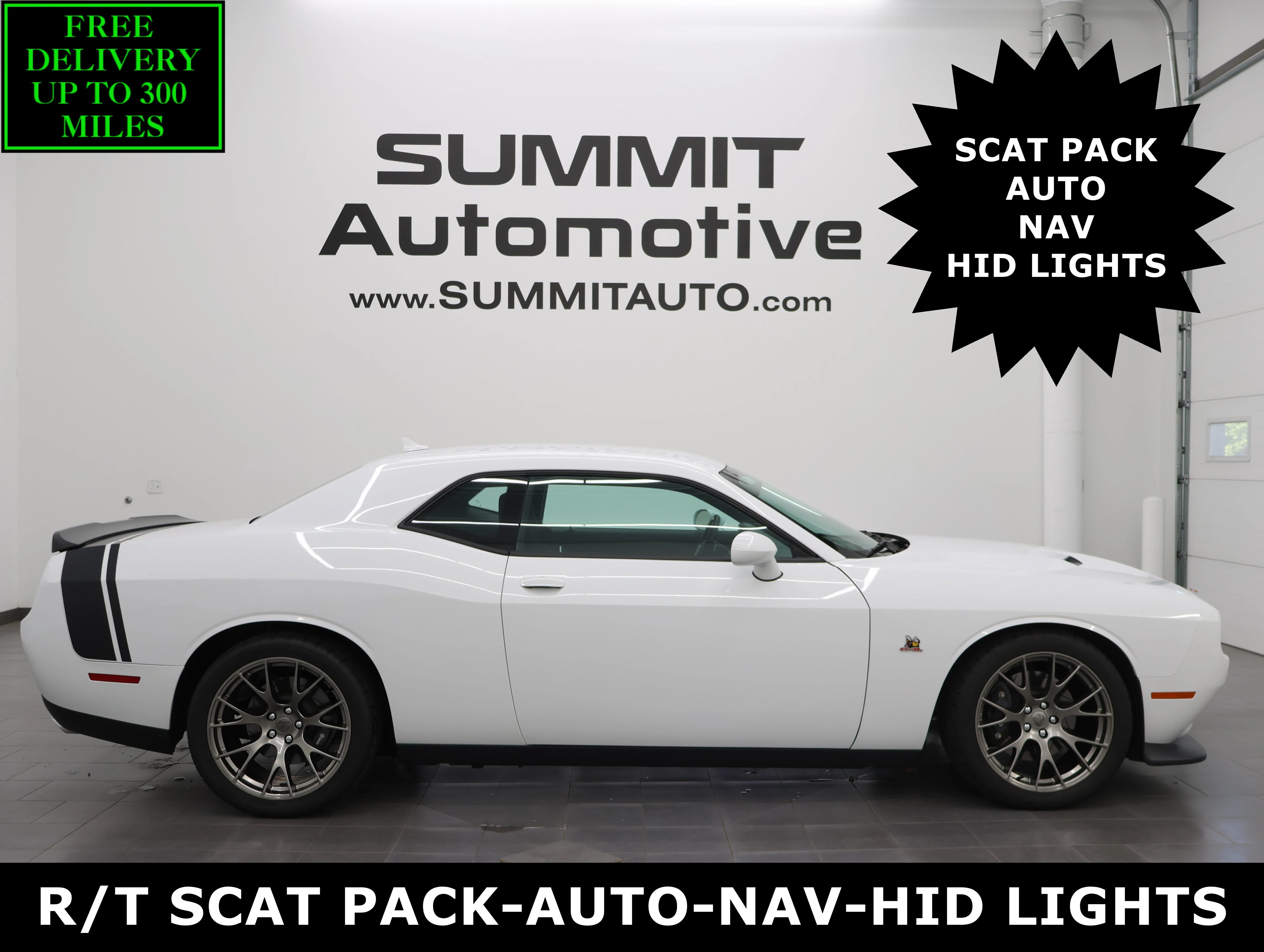 2016 Dodge Challenger Scat Pack's photo