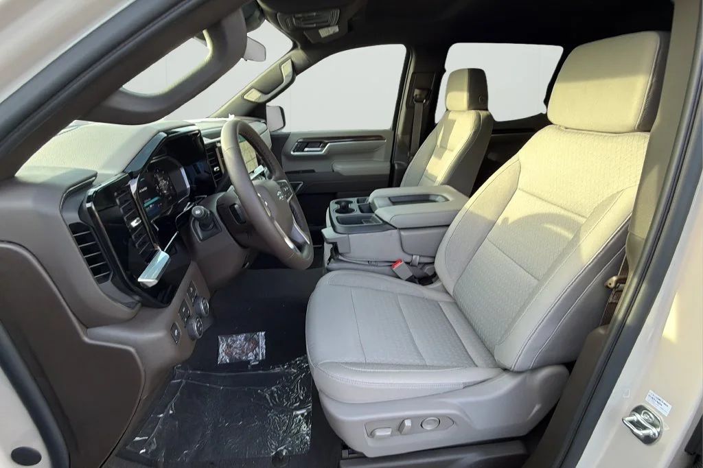2026 Chevrolet Silverado 1500 RST - Photo 17