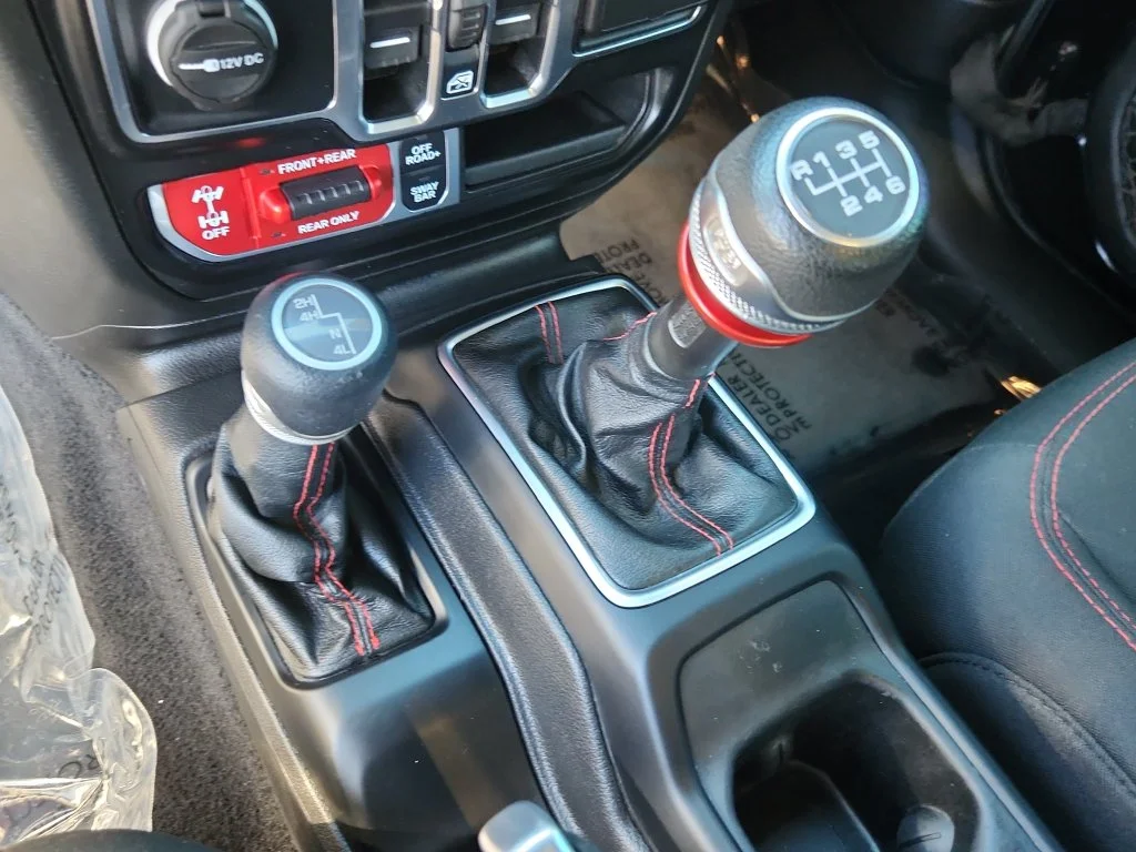 Used 2021 Black Jeep Unlimited Rubicon image 22