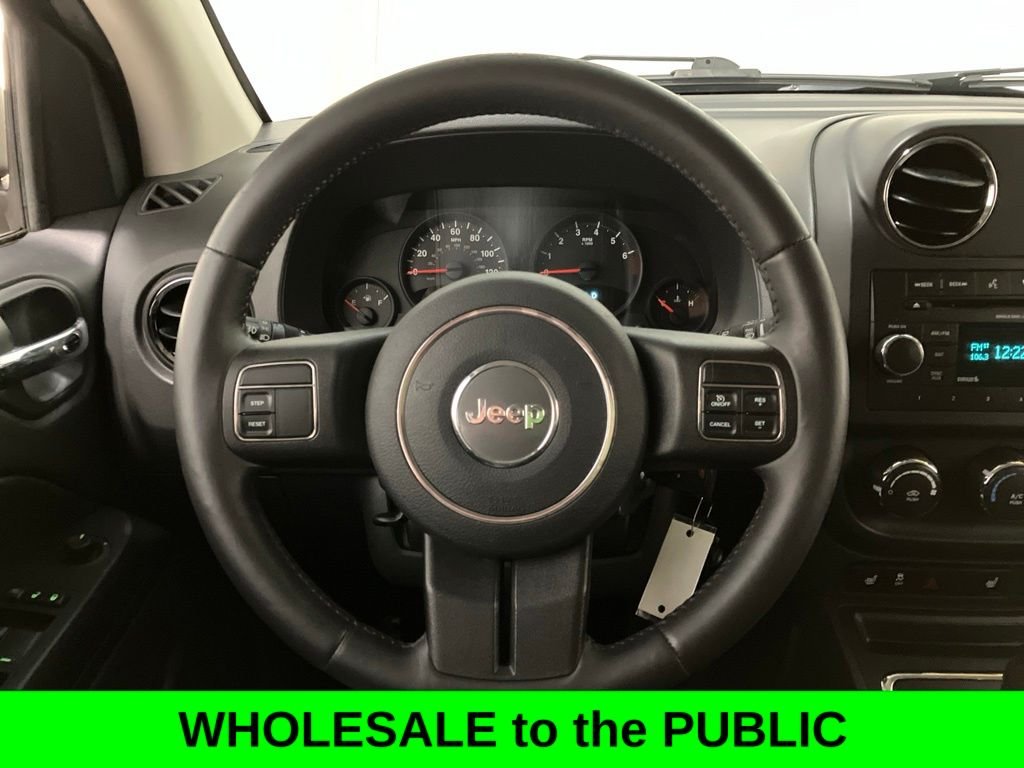 Used 2012 Gray Jeep Latitude image 4