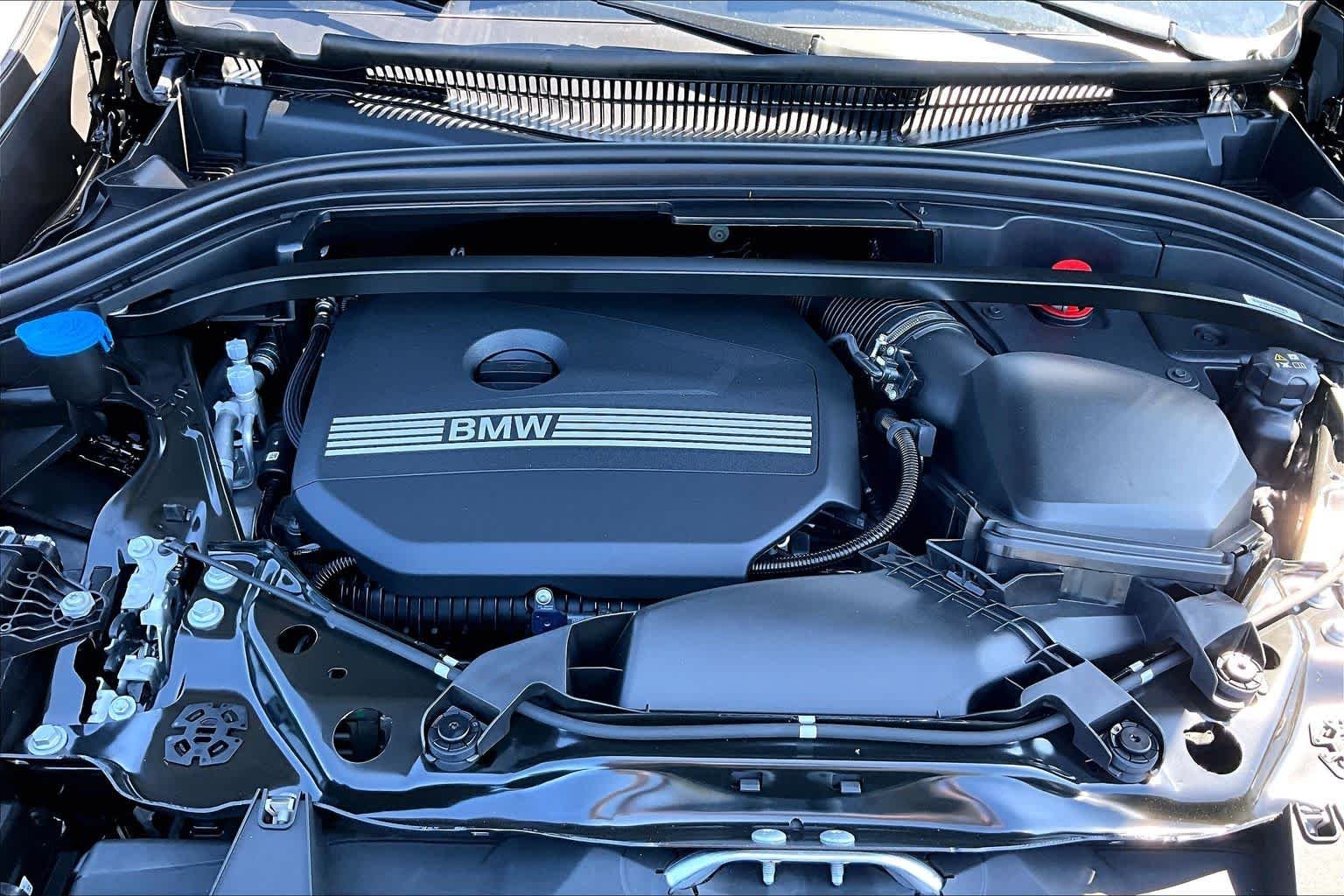 New 2027 Black Sapphire Metallic BMW xDrive28i image 16