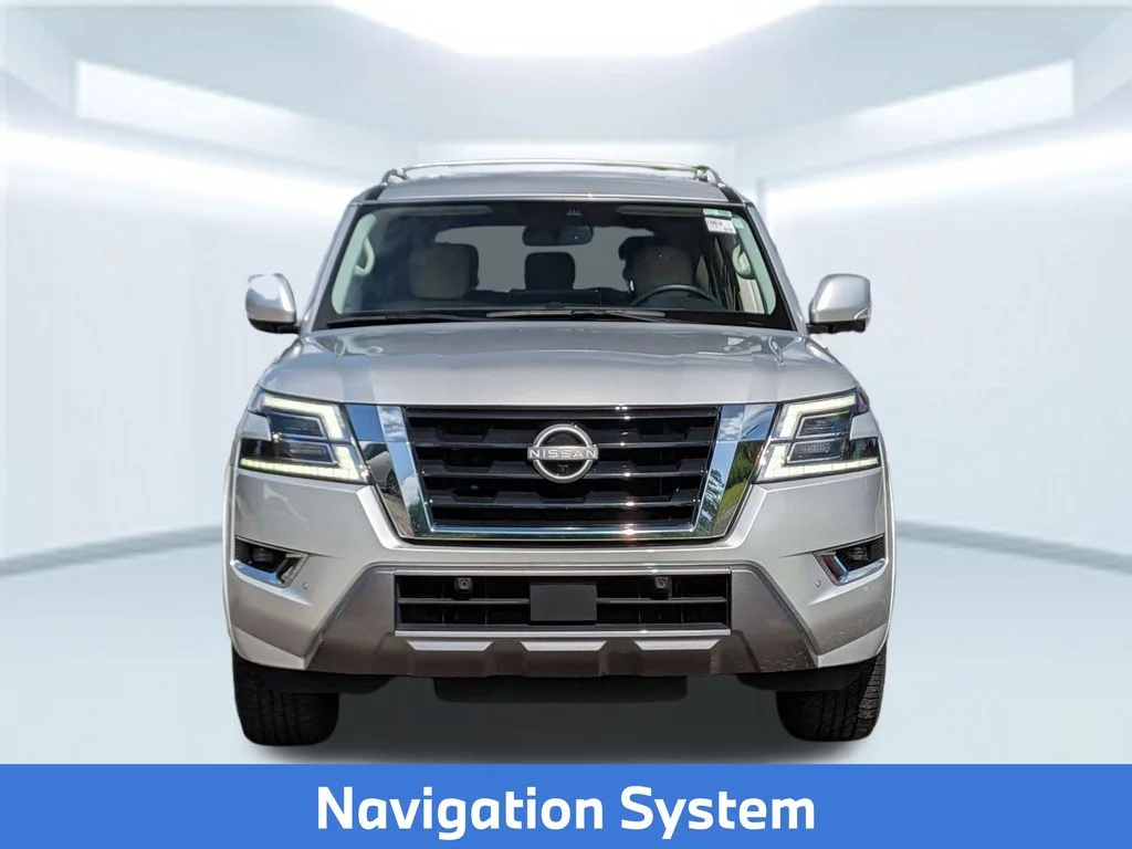 Used 2024 Silver Nissan SL image 12