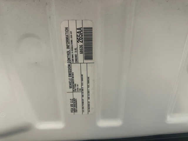 Used 2024 White Jeep Limited image 21