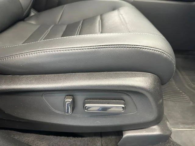 Used 2023 Gray Honda EX-L image 20