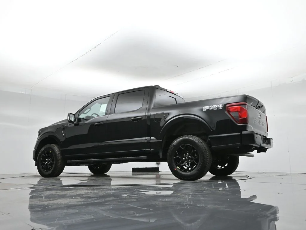 New 2026 Agate Black Metallic Ford XLT image 55