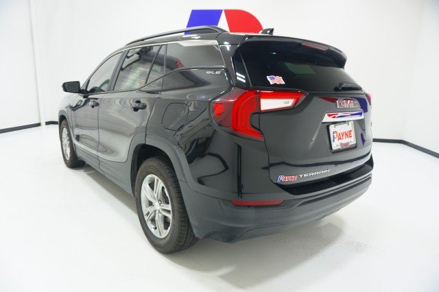 Used 2023 BLACK GMC SLE image 10