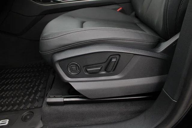 Used 2025 Black Audi 55 Premium image 4