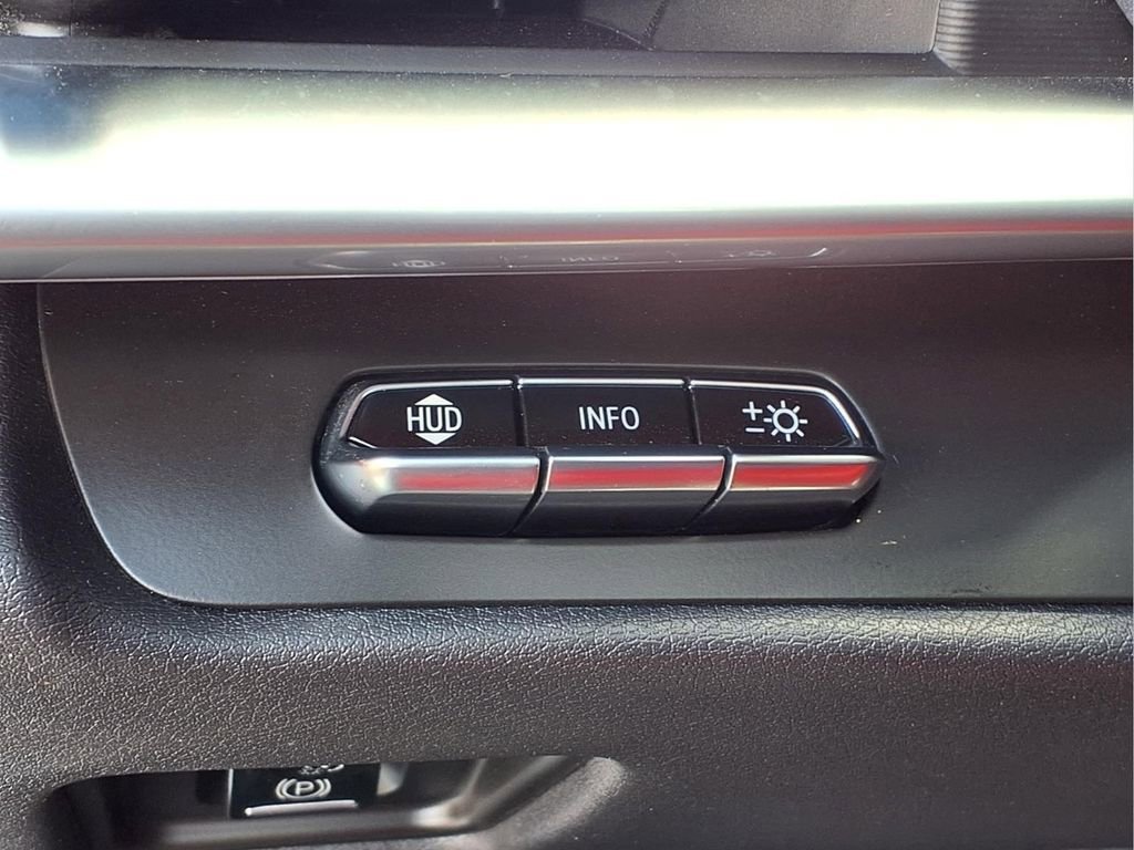Used 2023 Arctic White Chevrolet 2LT image 24