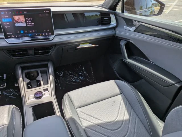 New 2026 Gray Volkswagen 2.0T SE image 19