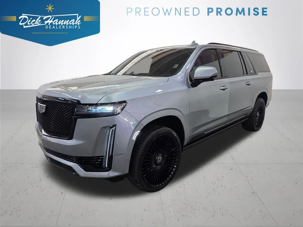 2023 Cadillac Escalade ESV 4WD Sport Platinum's photo