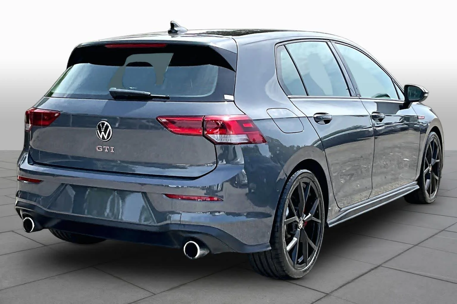 Used 2024 Graphite Gray/Black Roof Volkswagen 380 Autobahn image 12