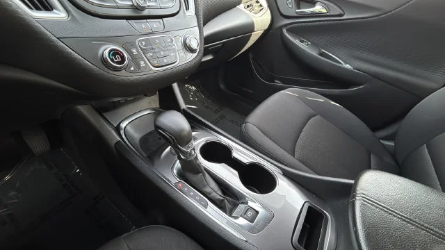 Used 2025 Black Chevrolet LT image 14