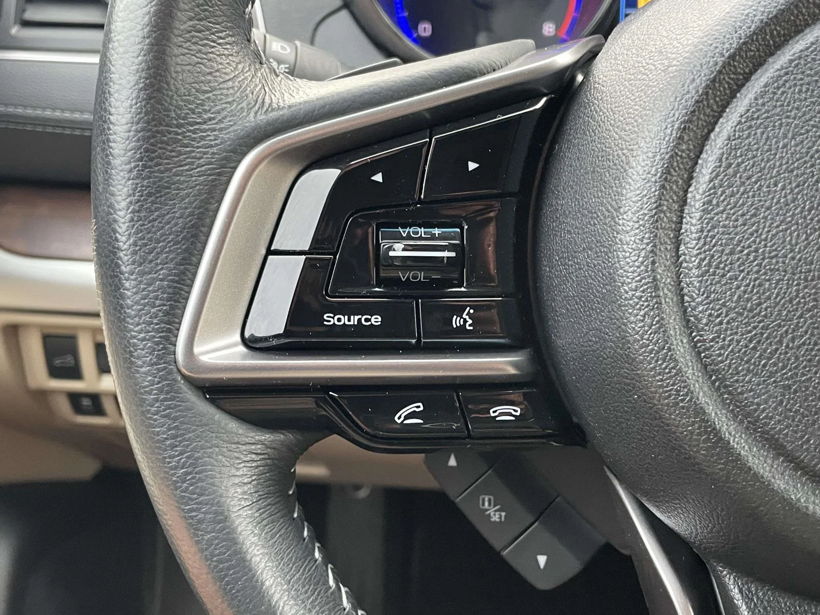 Used 2019 Crimson Red Pearl Subaru Limited image 11