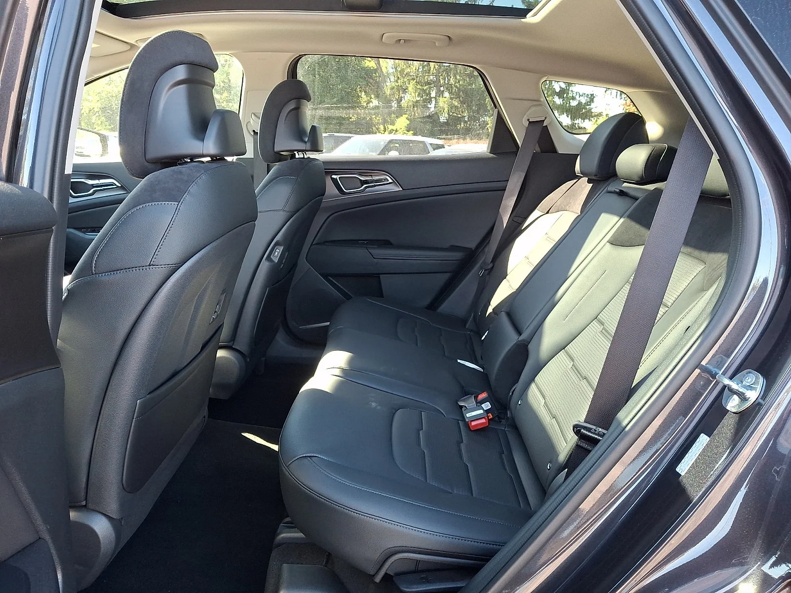 New 2027 Gray Kia SX-Prestige image 11