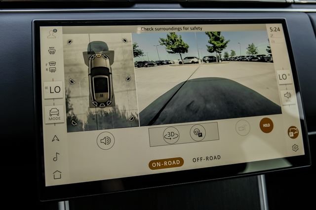 New 2026 Belgravia Green Land Rover SE image 26