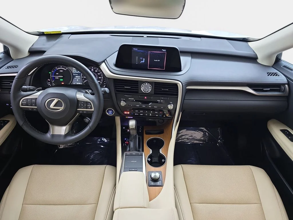 Used 2022 White Lexus 450h image 12