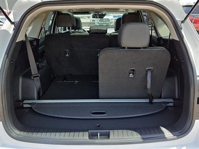 2025 Kia Sorento S - Photo 47