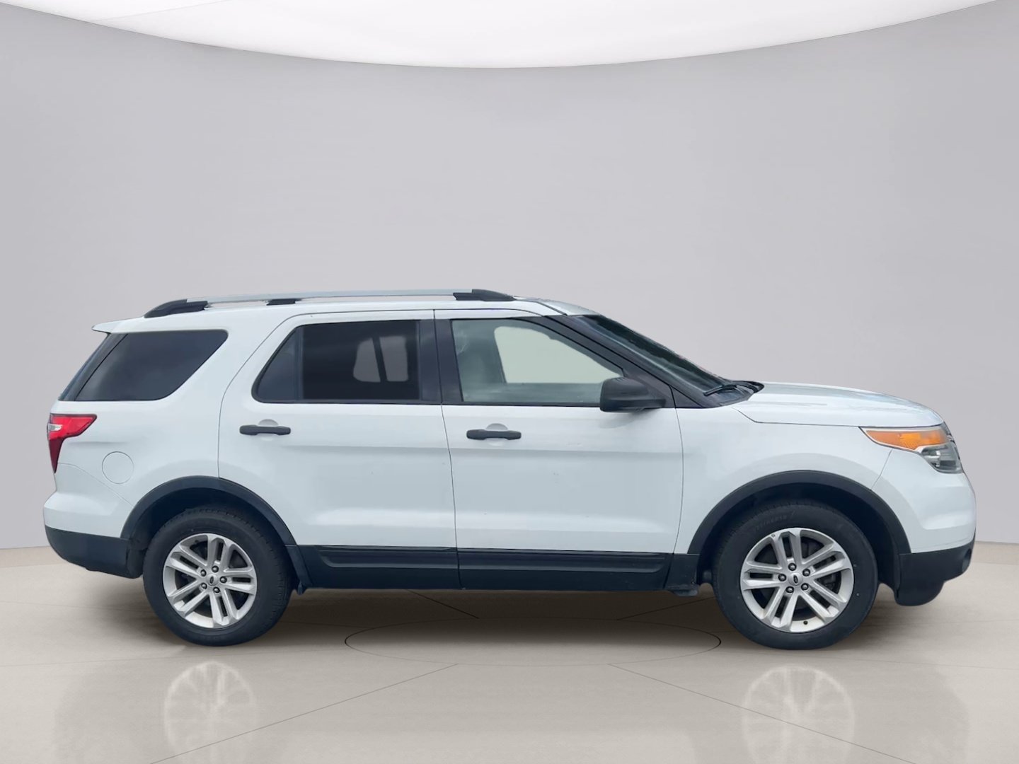 2015 Ford Explorer Base - Photo 6