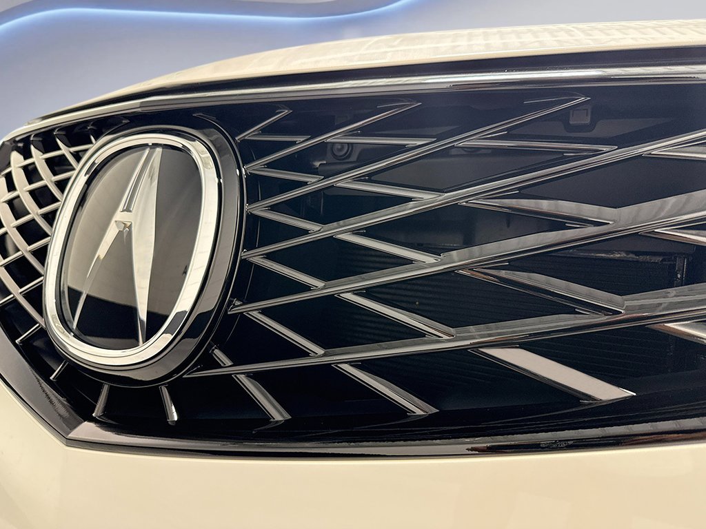 New 2026 Platinum White Pearl Acura  image 10