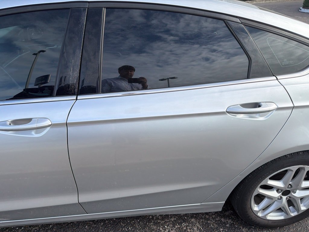 Used 2013 Silver Ford SE image 4